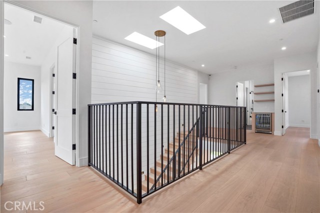 2504 Fisk Ln, Redondo Beach, California 90278, 4 Bedrooms Bedrooms, ,3 BathroomsBathrooms,Residential,Sold,Fisk Ln,DW21052780