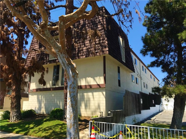 2211 Grant Avenue, Redondo Beach, California 90278, ,Residential Income,Sold,Grant,SB18208975