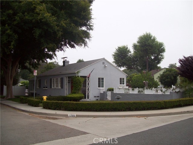 1705 Berkeley Avenue,Pomona,CA 91768, USA