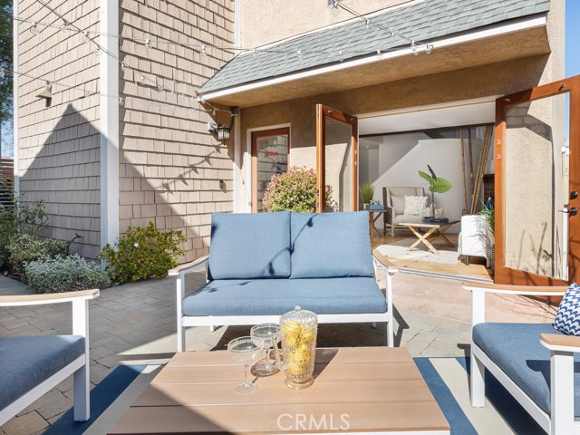 808 Vincent Street, Redondo Beach, California 90277, 3 Bedrooms Bedrooms, ,2 BathroomsBathrooms,Residential,Sold,Vincent,PV20055164