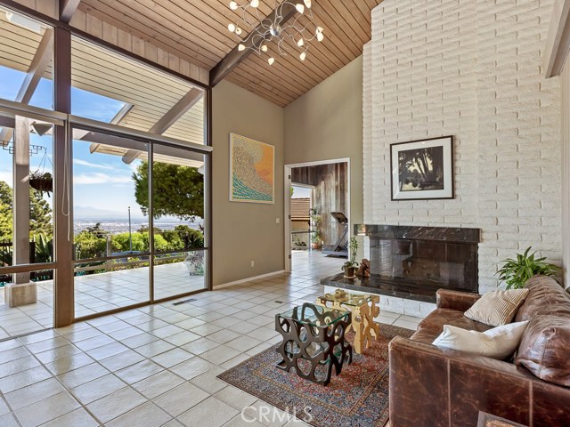 8 Eastfield Drive, Rolling Hills, California 90274, 5 Bedrooms Bedrooms, ,2 BathroomsBathrooms,Residential,Sold,Eastfield,SB17221489