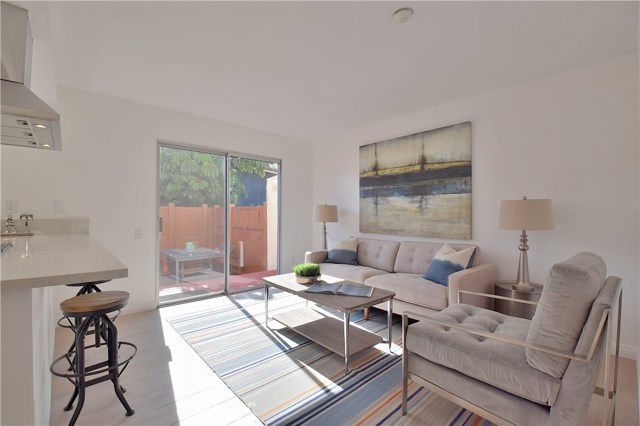 1710 Grant Avenue, Redondo Beach, California 90278, 3 Bedrooms Bedrooms, ,3 BathroomsBathrooms,Residential,Sold,Grant,SB18208976