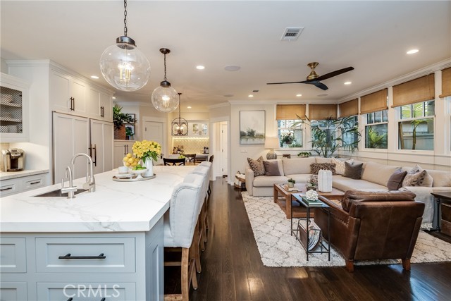 524 4th Street, Manhattan Beach, California 90266, 4 Bedrooms Bedrooms, ,2 BathroomsBathrooms,Residential,Sold,4th,SB21061545