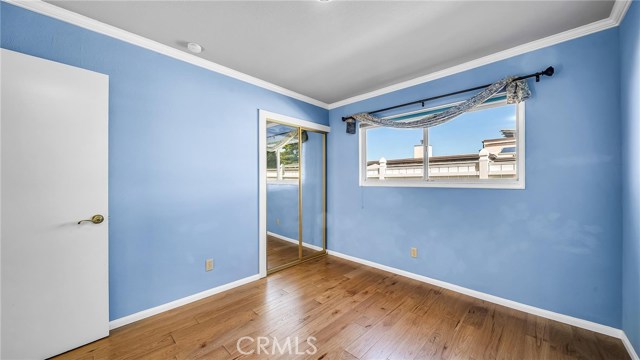 2nd bedroom at east side