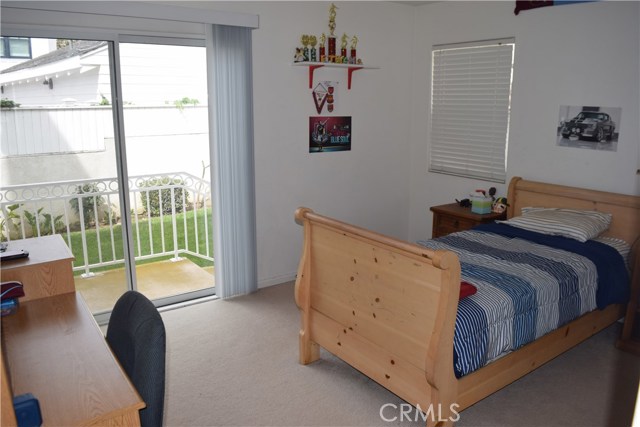 720 Lucia Avenue, Redondo Beach, California 90277, 5 Bedrooms Bedrooms, ,3 BathroomsBathrooms,Residential,Sold,Lucia,SB17080801