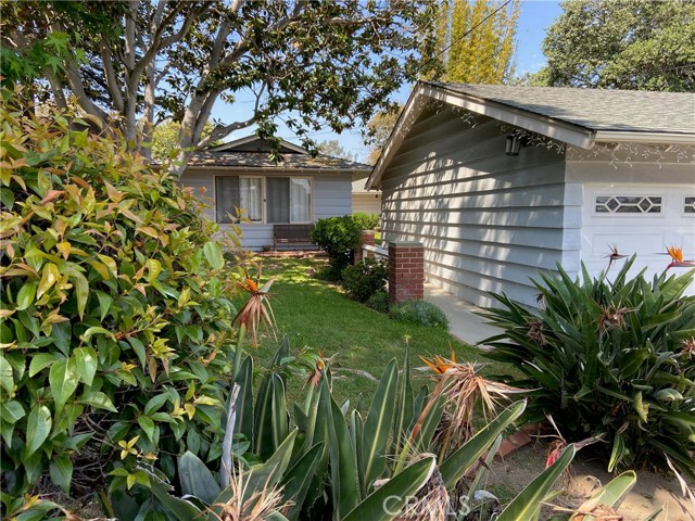 849 17th Street, Manhattan Beach, California 90266, 5 Bedrooms Bedrooms, ,2 BathroomsBathrooms,Residential,Sold,17th,SB20091349