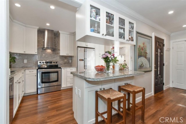 Open Kitchen