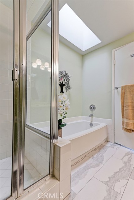 510 The Village, Redondo Beach, California 90277, 2 Bedrooms Bedrooms, ,2 BathroomsBathrooms,Residential,Sold,The Village,SB17096447