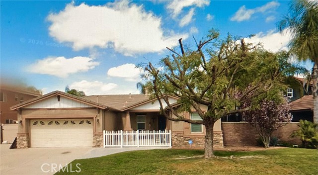 feature listing property photo