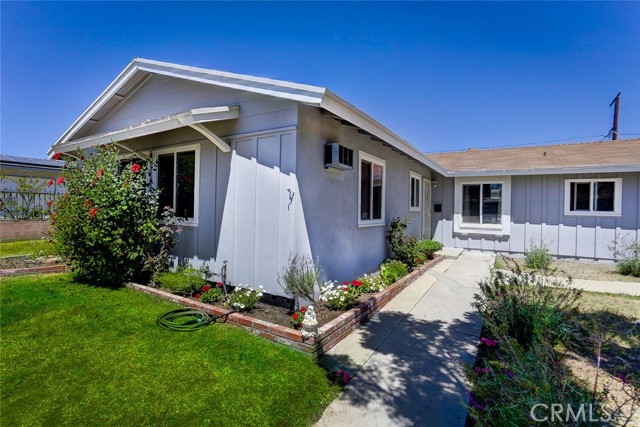 4 Bed Home for Sale in Granada Hills, California