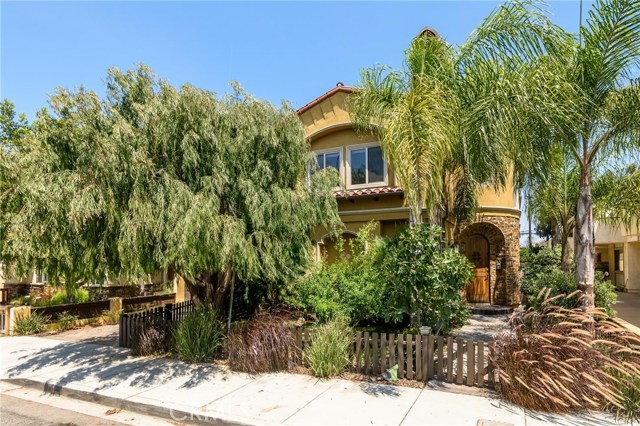 2211 Mathews Avenue, Redondo Beach, California 90278, 3 Bedrooms Bedrooms, ,2 BathroomsBathrooms,Residential,Sold,Mathews,PV18184531