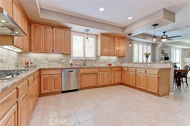 2230 Nelson Avenue, Redondo Beach, California 90278, 4 Bedrooms Bedrooms, ,3 BathroomsBathrooms,Residential,Sold,Nelson,SB17109981