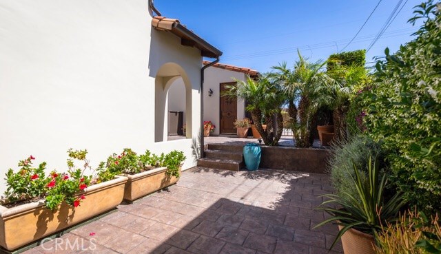 618 Maria Avenue, Redondo Beach, California 90277, 4 Bedrooms Bedrooms, ,2 BathroomsBathrooms,Residential,Sold,Maria,SB17056583