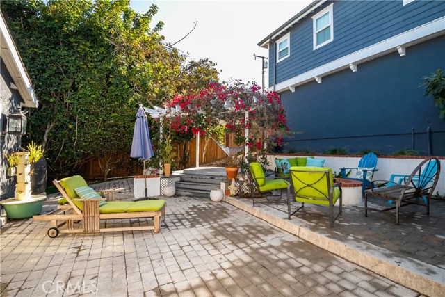 628 35th Street, Manhattan Beach, California 90266, 4 Bedrooms Bedrooms, ,2 BathroomsBathrooms,Residential,Sold,35th,SB19257457