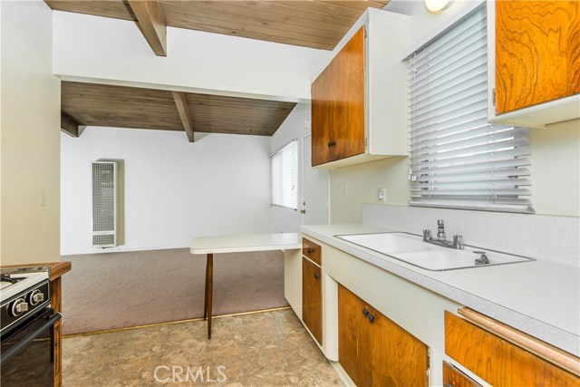 600 El Redondo Avenue, Redondo Beach, California 90277, 3 Bedrooms Bedrooms, ,2 BathroomsBathrooms,Residential,Sold,El Redondo,SB17162197