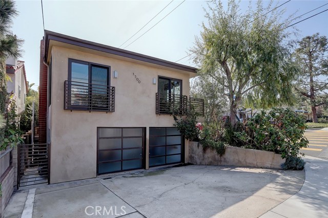 1500 2nd Street, Manhattan Beach, California 90266, 4 Bedrooms Bedrooms, ,2 BathroomsBathrooms,Residential,Sold,2nd,SB20049948