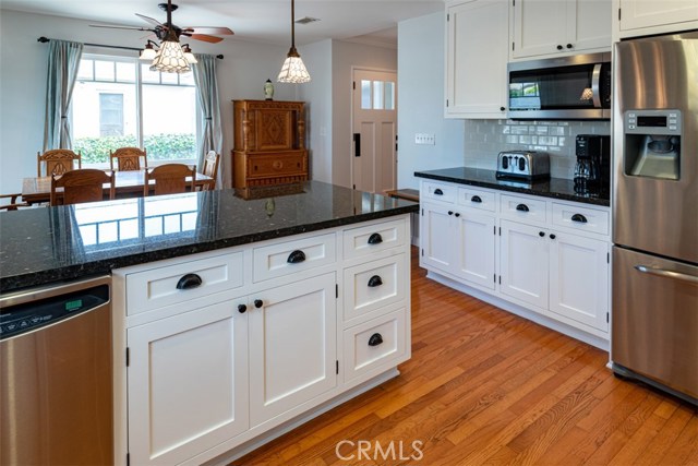 2500 Armour Lane, Redondo Beach, California 90278, 3 Bedrooms Bedrooms, ,2 BathroomsBathrooms,Residential,Sold,Armour,SB20133429