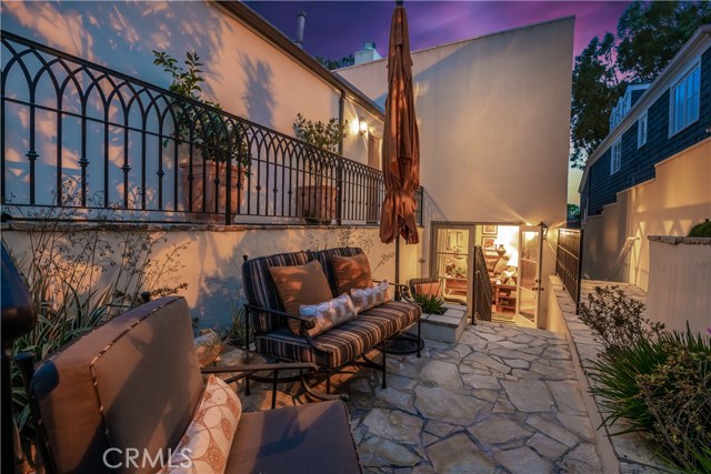 755 31st Street, Manhattan Beach, California 90266, 4 Bedrooms Bedrooms, ,4 BathroomsBathrooms,Residential,Sold,31st,SB19068029