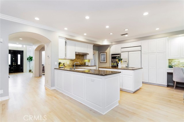 Light, bright and open floor plan