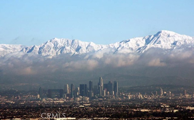 Close up of Downtown LA & snowy mountains in the background. Gorgeous views!