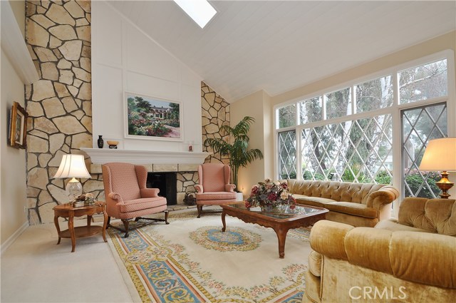 8 Arrowhead Lane, Rolling Hills Estates, California 90274, 5 Bedrooms Bedrooms, ,3 BathroomsBathrooms,Residential,Sold,Arrowhead,PV18046943