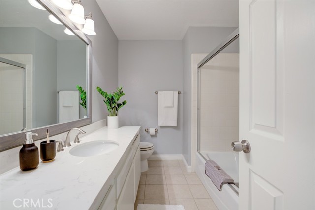 1902 Graham Avenue, Redondo Beach, California 90278, 3 Bedrooms Bedrooms, ,3 BathroomsBathrooms,Residential,Sold,Graham,SB21031850
