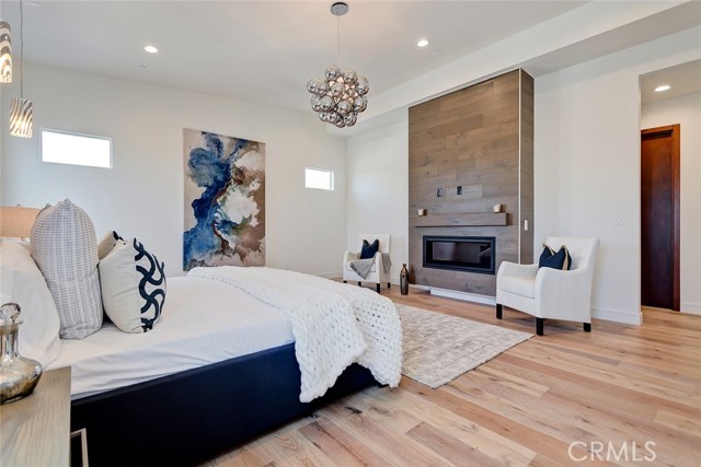 2022 Harriman Lane, Redondo Beach, California 90278, 5 Bedrooms Bedrooms, ,4 BathroomsBathrooms,Residential,Sold,Harriman,SB18297580