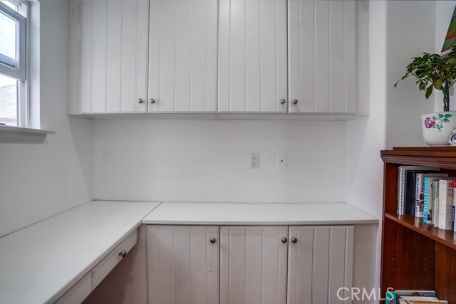 1800 Pacific Coast Highway, Redondo Beach, California 90277, 4 Bedrooms Bedrooms, ,2 BathroomsBathrooms,Residential,Sold,Pacific Coast Highway,SB21134588