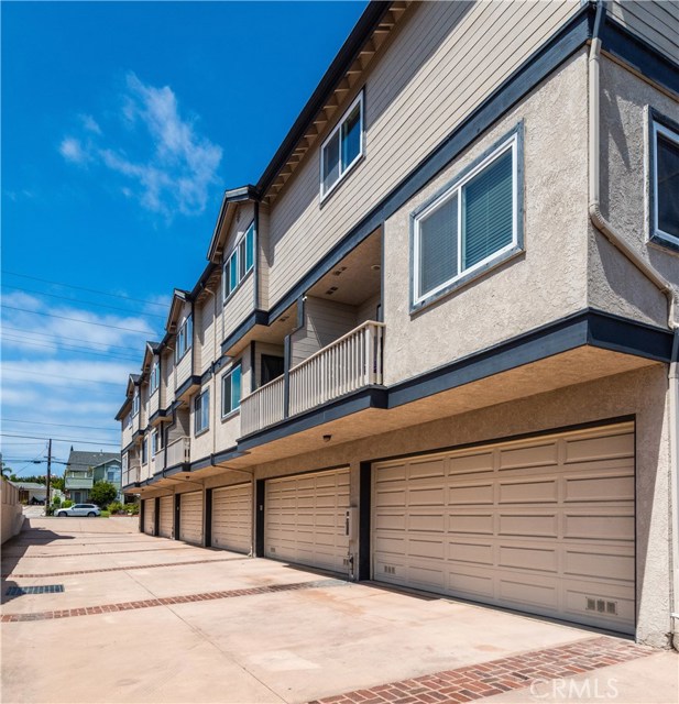 Tucked away at the back of this well maintained complex  -with privacy and views