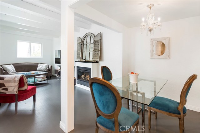 834 Palm Drive, Hermosa Beach, California 90254, 3 Bedrooms Bedrooms, ,2 BathroomsBathrooms,Residential,Sold,Palm,SB19075998