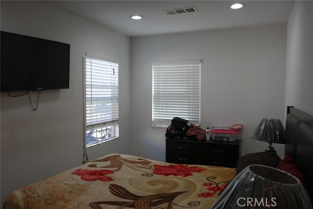 2 Bed Home for Sale in Compton, California