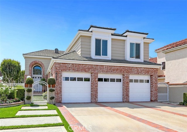Photo of 6172 Gleneagles Circle, Huntington Beach, CA 92648