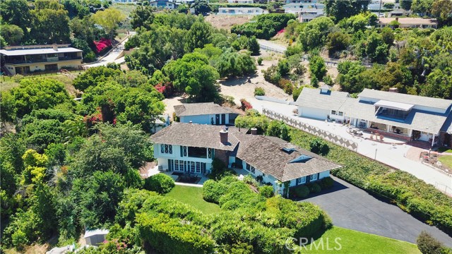 28689 Roan Road, Rancho Palos Verdes, California 90275, 3 Bedrooms Bedrooms, ,3 BathroomsBathrooms,Residential,Sold,Roan,PV19183327