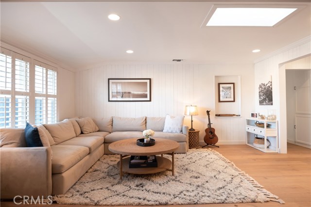 2101 Chestnut Avenue, Manhattan Beach, California 90266, 3 Bedrooms Bedrooms, ,2 BathroomsBathrooms,Residential,Sold,Chestnut,SB20028449