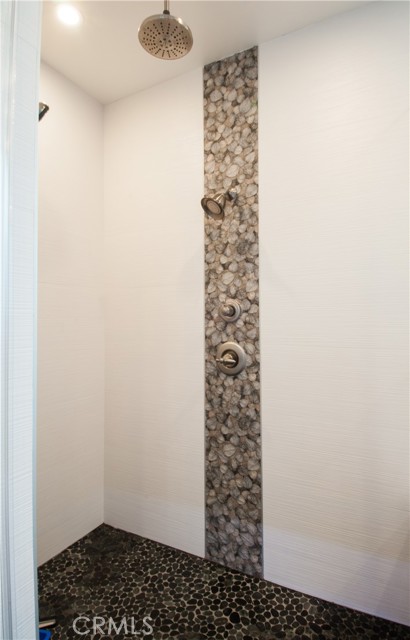 2110 Ernest Avenue, Redondo Beach, California 90278, 4 Bedrooms Bedrooms, ,3 BathroomsBathrooms,Residential,Sold,Ernest,SB21132960