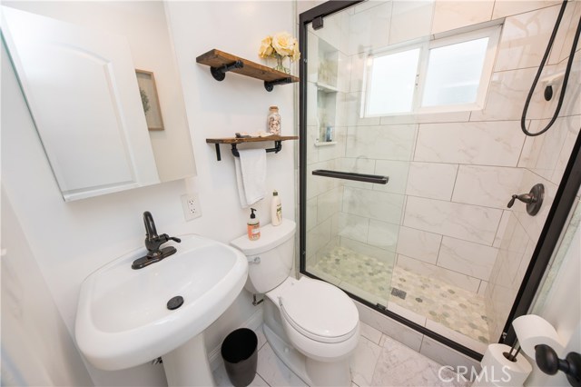1604 Spreckels Lane, Redondo Beach, California 90278, 3 Bedrooms Bedrooms, ,2 BathroomsBathrooms,Residential,Sold,Spreckels,SB20125492