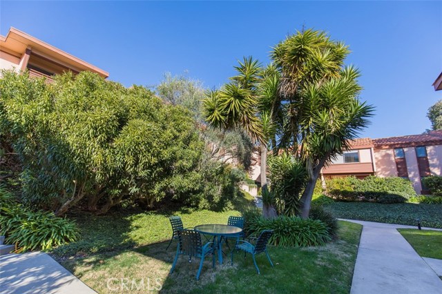 5927 Armaga Spring Road, Rancho Palos Verdes, California 90275, 2 Bedrooms Bedrooms, ,2 BathroomsBathrooms,Residential,Sold,Armaga Spring,SB19017237