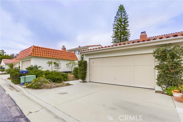 19 Via Sevilla, Rolling Hills Estates, California 90274, 2 Bedrooms Bedrooms, ,2 BathroomsBathrooms,Residential,Sold,Via Sevilla,PW19125714