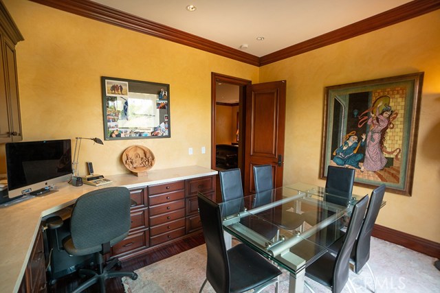 2813 Fisk Lane, Redondo Beach, California 90278, 3 Bedrooms Bedrooms, ,3 BathroomsBathrooms,Residential,Sold,Fisk,PV18267534