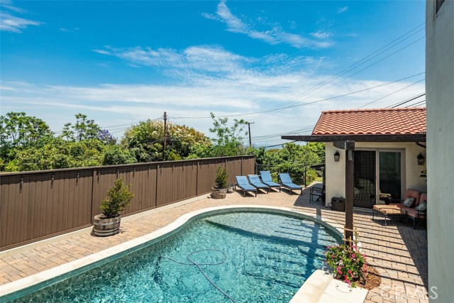 6414 Via De Anzar, Rancho Palos Verdes, California 90275, 5 Bedrooms Bedrooms, ,2 BathroomsBathrooms,Residential,Sold,Via De Anzar,PV21138808