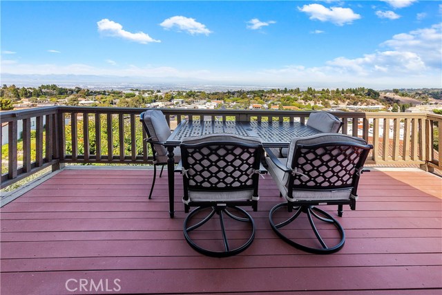 62 Cottonwood Circle, Rolling Hills Estates, California 90274, 3 Bedrooms Bedrooms, ,3 BathroomsBathrooms,Residential,Sold,Cottonwood,IV20164062