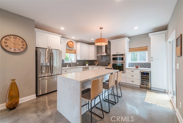 2404 Marshallfield Lane, Redondo Beach, California 90278, 3 Bedrooms Bedrooms, ,2 BathroomsBathrooms,Residential,Sold,Marshallfield,SB18103894