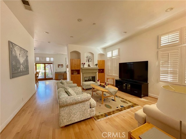 808 Juanita Avenue, Redondo Beach, California 90277, 5 Bedrooms Bedrooms, ,3 BathroomsBathrooms,Residential,Sold,Juanita,IN21096343