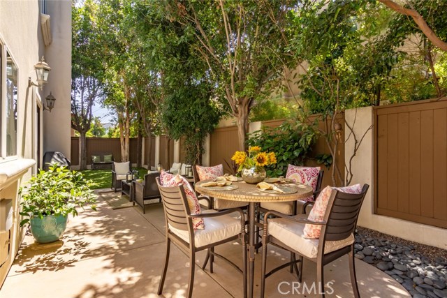 2402 Graham Avenue, Redondo Beach, California 90278, 4 Bedrooms Bedrooms, ,2 BathroomsBathrooms,Residential,Sold,Graham,SB20089930