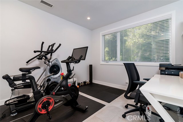 1072 7th Street, Hermosa Beach, California 90254, 4 Bedrooms Bedrooms, ,3 BathroomsBathrooms,Residential,Sold,7th,SB19164165