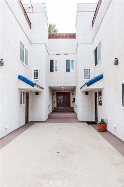 425 Catalina Avenue, Redondo Beach, California 90277, 3 Bedrooms Bedrooms, ,3 BathroomsBathrooms,Residential,Sold,Catalina,SB17082345