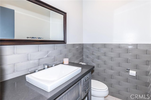 2313 Clark Lane, Redondo Beach, California 90278, 4 Bedrooms Bedrooms, ,3 BathroomsBathrooms,Residential,Sold,Clark,SB18080863