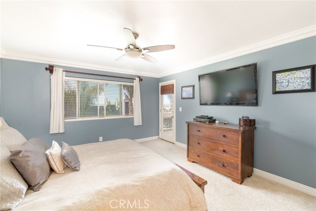 727 Lucia Avenue, Redondo Beach, California 90277, 3 Bedrooms Bedrooms, ,2 BathroomsBathrooms,Residential,Sold,Lucia,SB17222950