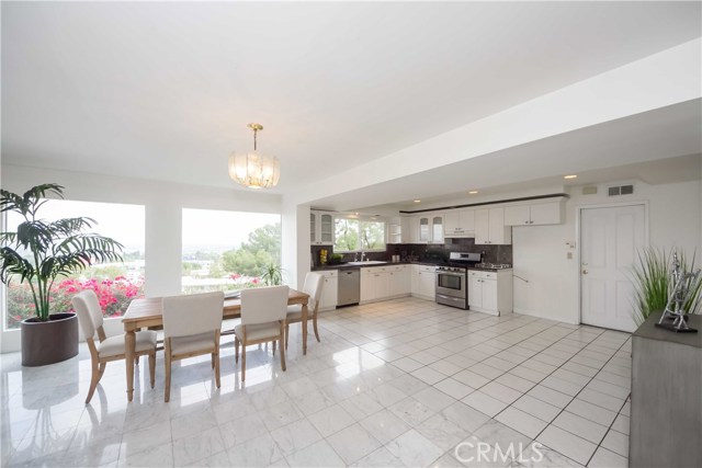 26903 Circle Verde Drive, Rancho Palos Verdes, California 90275, 3 Bedrooms Bedrooms, ,3 BathroomsBathrooms,Residential,Sold,Circle Verde,SB17216229