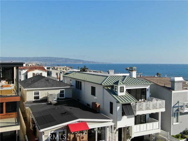 233 6th Street, Manhattan Beach, California 90266, ,Residential Income,Sold,6th,SB19129198